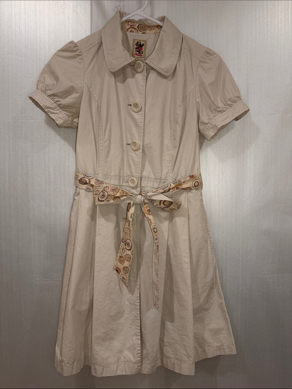 Cottage Forever 21 Cream Midi Dress Small with Puff Sleeve and Paisley Accent